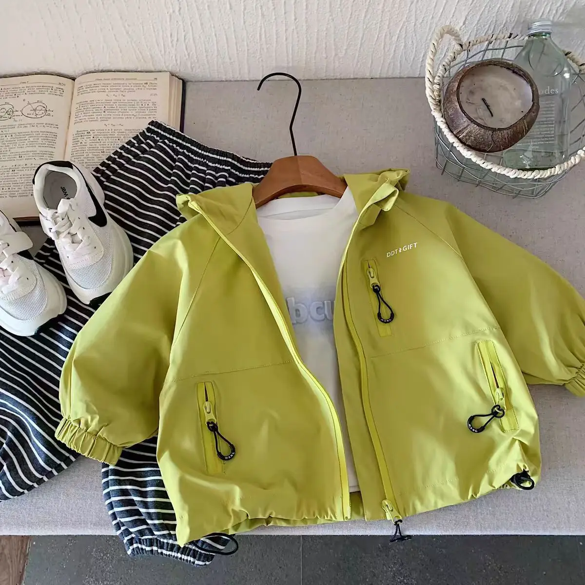 Boys Casual Hooded Jacket Spring Autumn New Style Polyester Fabric Fleece Lined Anti-Wrinkle Quick Dry Standard Fit Kids Coat - 2