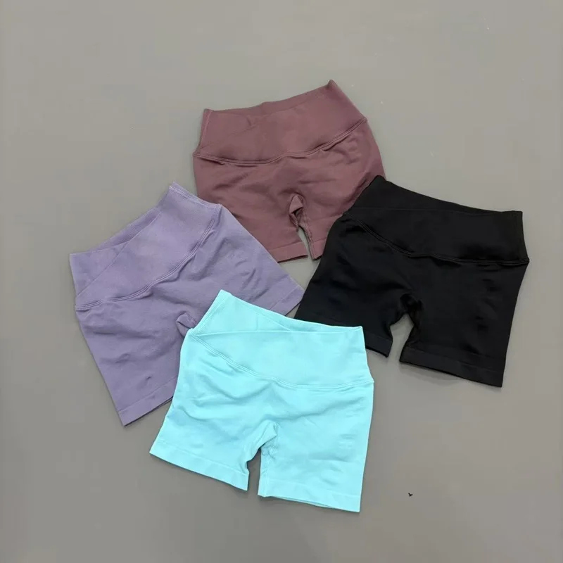 여성용 비전 쇼츠 4.5인치 요가 심리스 크로스오버 허리짐 요가 스트레치 레깅스 피트니스 러닝 운동 사이클링 스포츠 타이츠