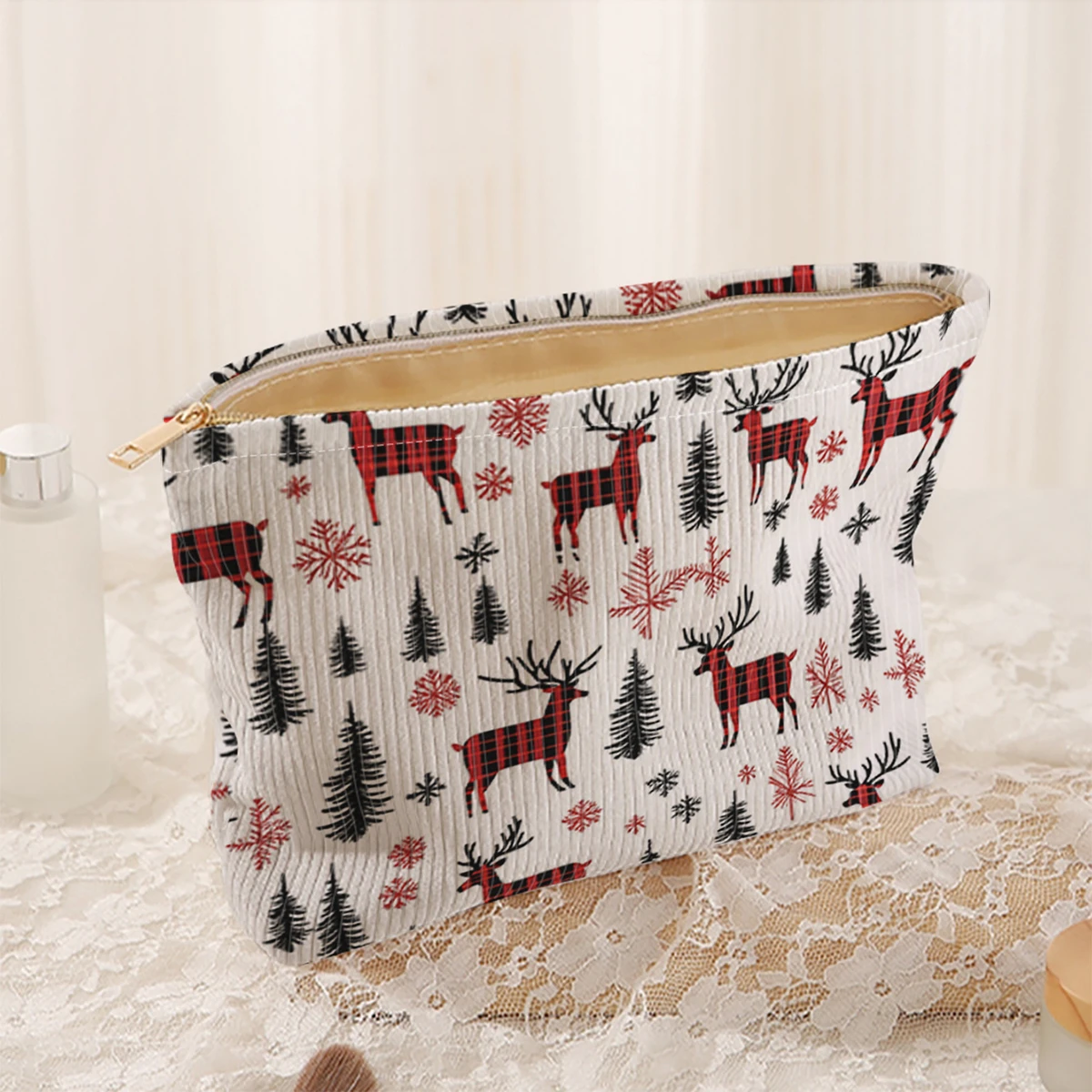 1 Christmas themed corduroy makeup bag, lightweight zipper makeup storage box, multifunctional bag with lining
