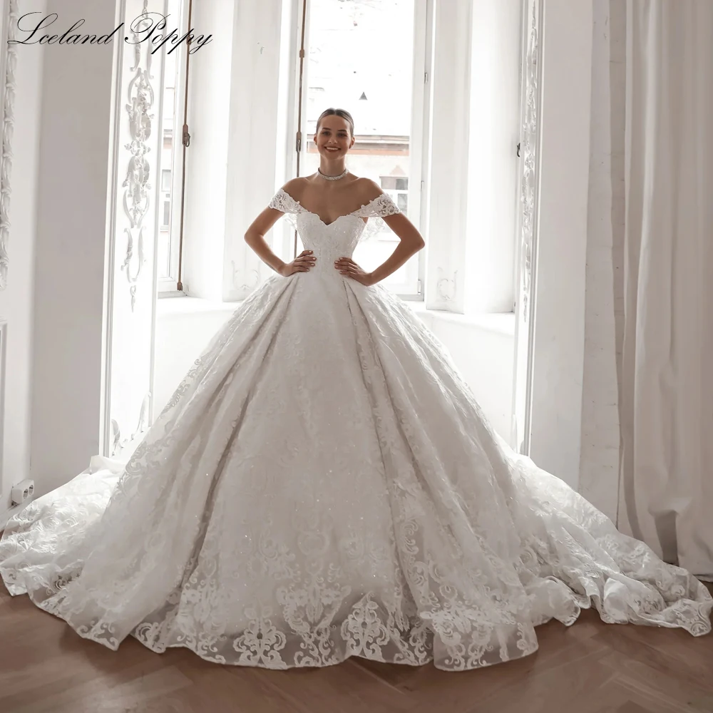 

Lceland Poppy Ball Gown Lace Appliques Wedding Dresses Off the Shoulder Sequined Bridal Gowns with Cathedral Train