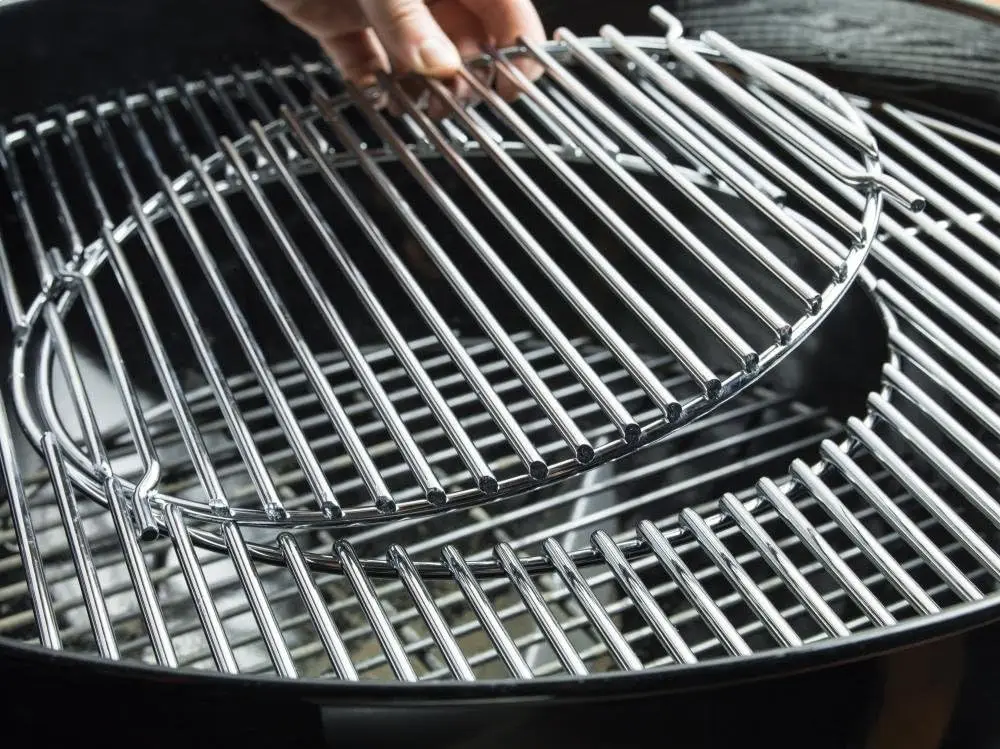 Performer Premium Charcoal Grill, 22-Inch, Black