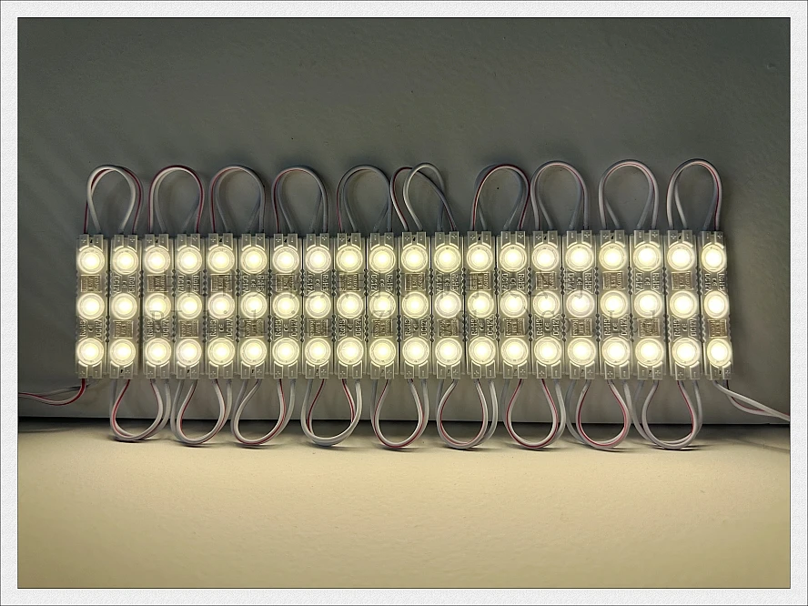 렌즈 알루미늄 PCB 슈퍼 LED 라이트 모듈, 사인 인젝션, 2022 신제품, DC12V 60mm x 13mm SMD 2835 3 LED 1.2W IP65