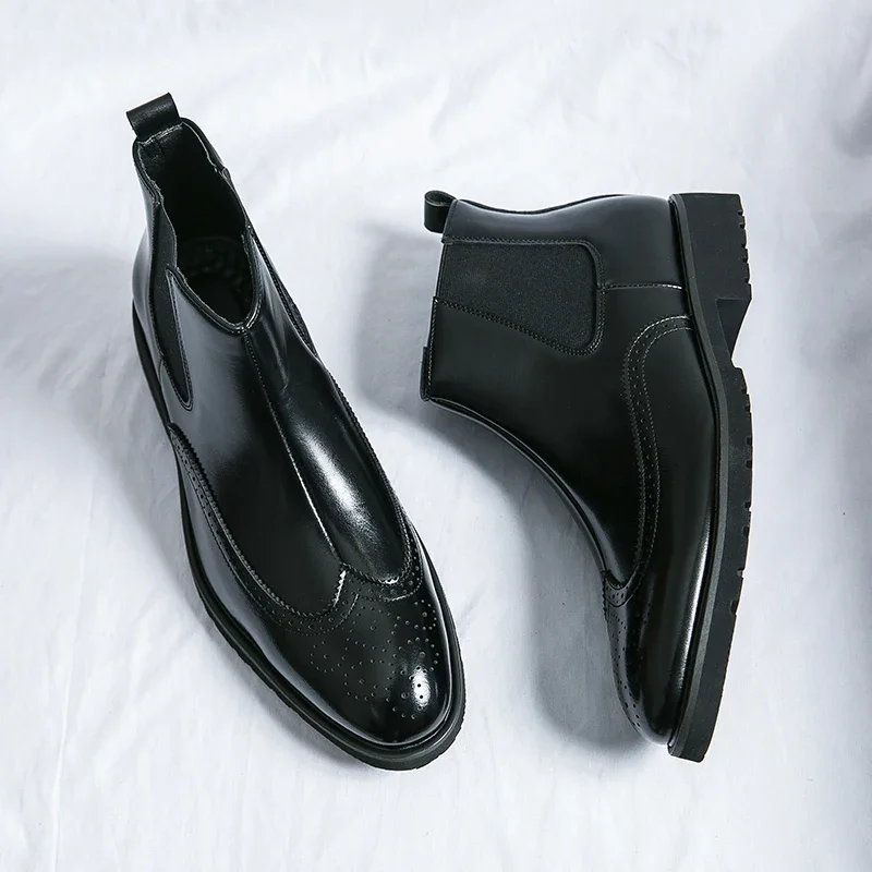 European Station Men  New Chelsea Leather Shoes Round Toe Casual Retro Anti slip Durable Black Brown Sizes 38-46 Male Boots