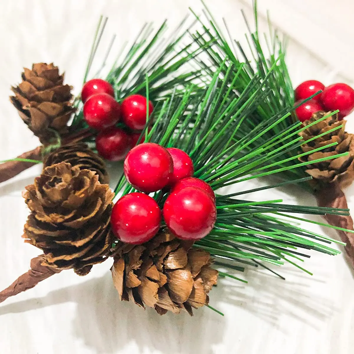 10Pcs Red Berry Stems Pine Branches Mini Artificial Pine Cone