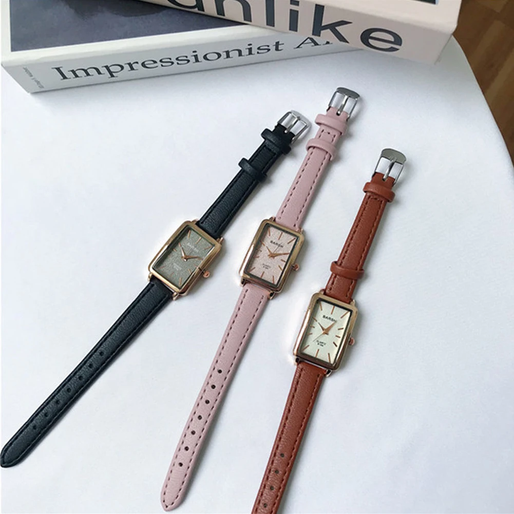 Retro Chic Women's Quartz Watch with Leather Strap - Wheat Ear Design