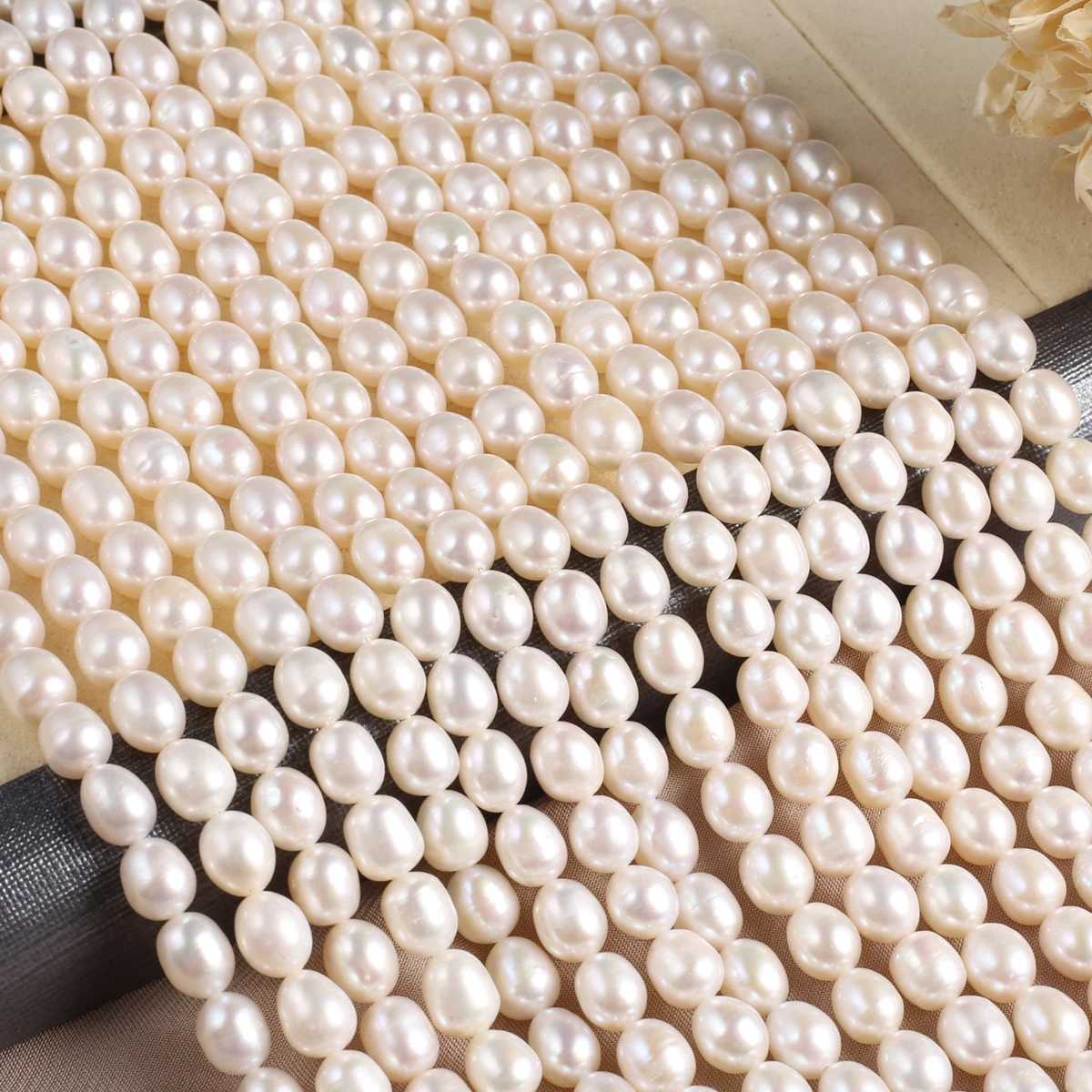 7-8mm Classic White Natural Freshwater Pearl Rice Shape Pearl Bead Loose Spacer Beads for Jewelry Making DIY Necklace Bracelet