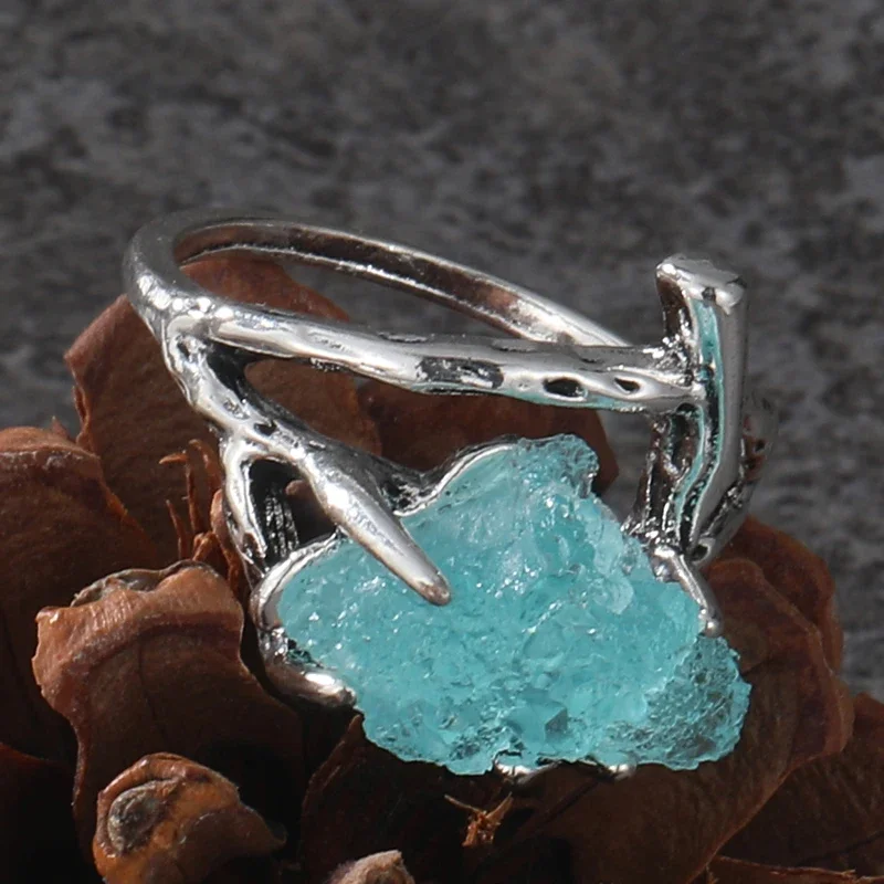 Antique Silver Color Dead Branch 4 Claw Lake Blue Stone Ring Women Men Punk Ethnic Jewelry Accessories Gift gold color rings,tibetan silver rings,finger ring,gold color ring,silver ring,adjustable rings