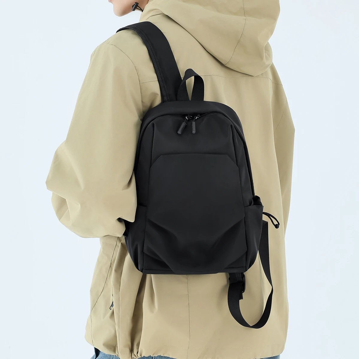 Mini Zaino Leggero per Uomo, Versatile per Viaggi, Escursionismo, Alpinismo, Zaino Casual Piccolo, Borsa Scolastica per Studenti - immagine 2