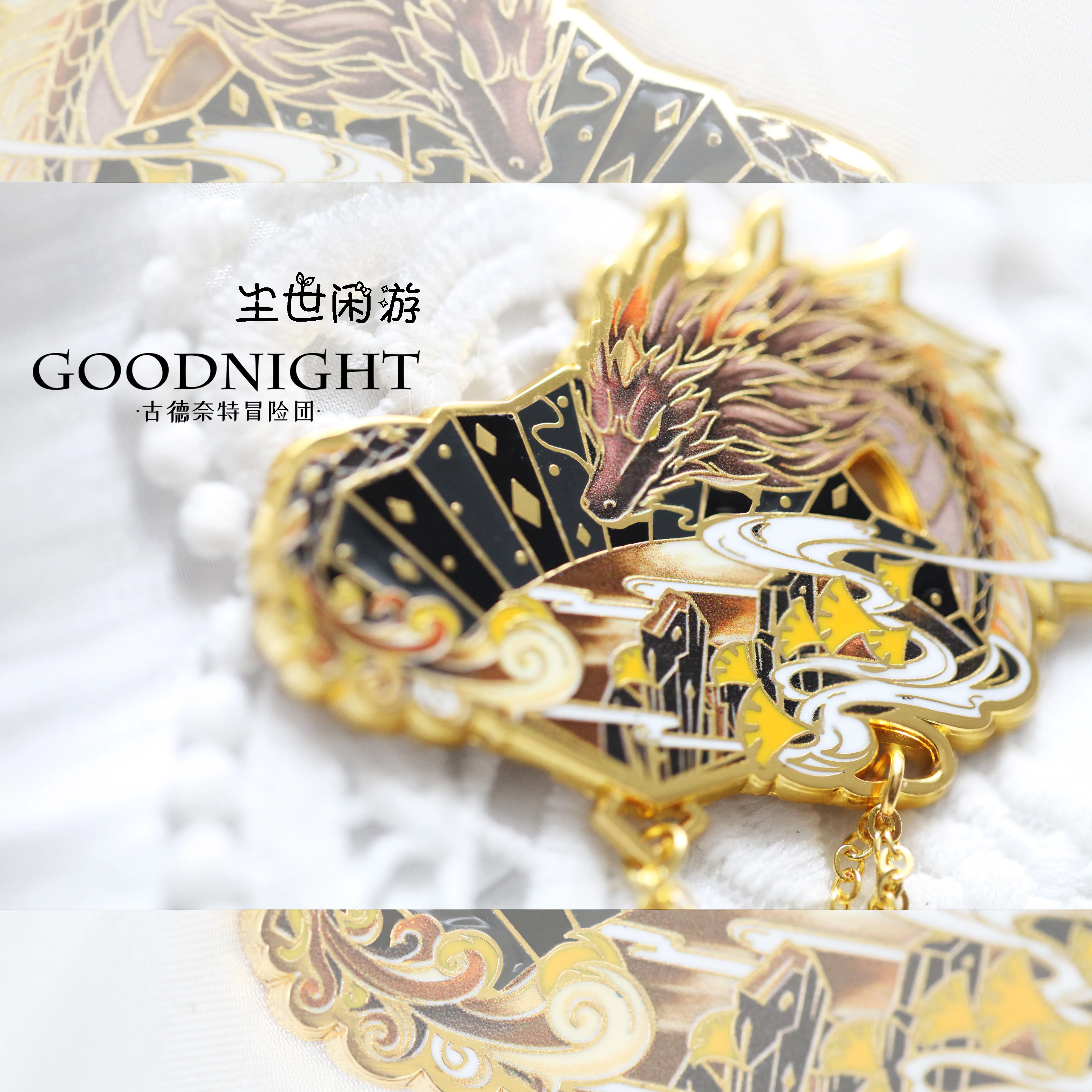 

Genshin Impact Zhongli Cosplay Itabag Decoration Gift Game Theme Metal Tassel Badge Button Brooch Pins Collection