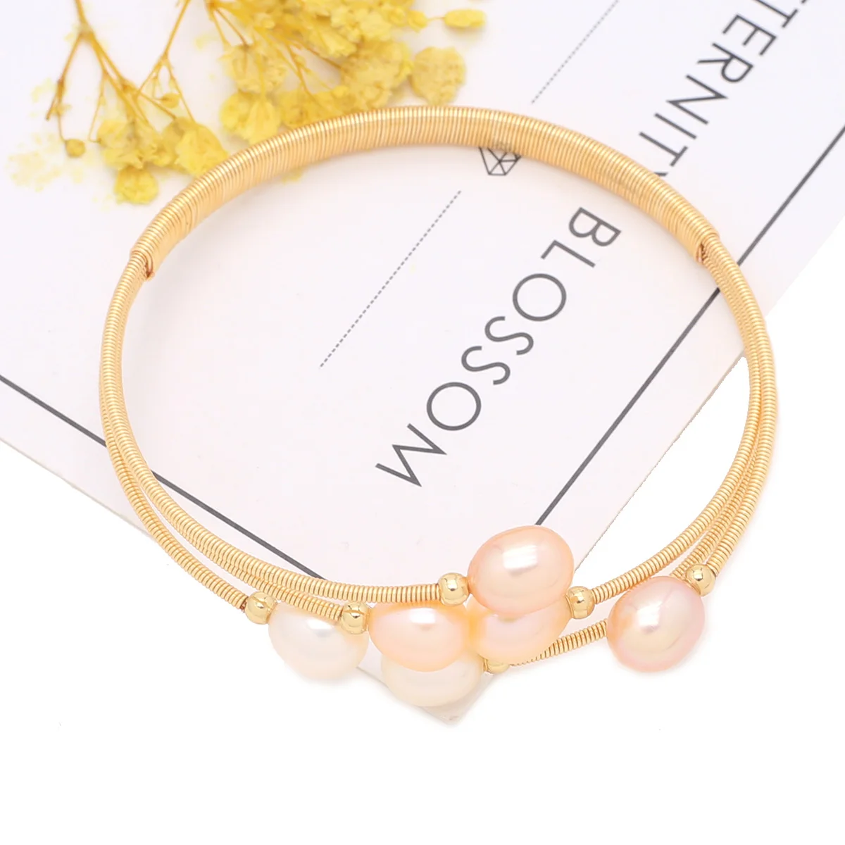 Fashion Tricolor Pearl Simple Elegant Copper Coil Bracelet  For Women Open Copper Bangles Charm Banquet  Jewelry Party Gift