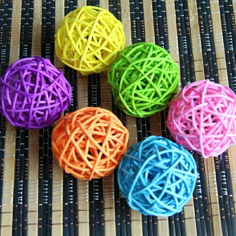 Parrot Toy Bird Toy Pet Bird Chewing Bird Rattan Ball Toy For Parrot Budgie Parakeet Cockatiel Chewing Playing Parrot Cages Toys 5pcs