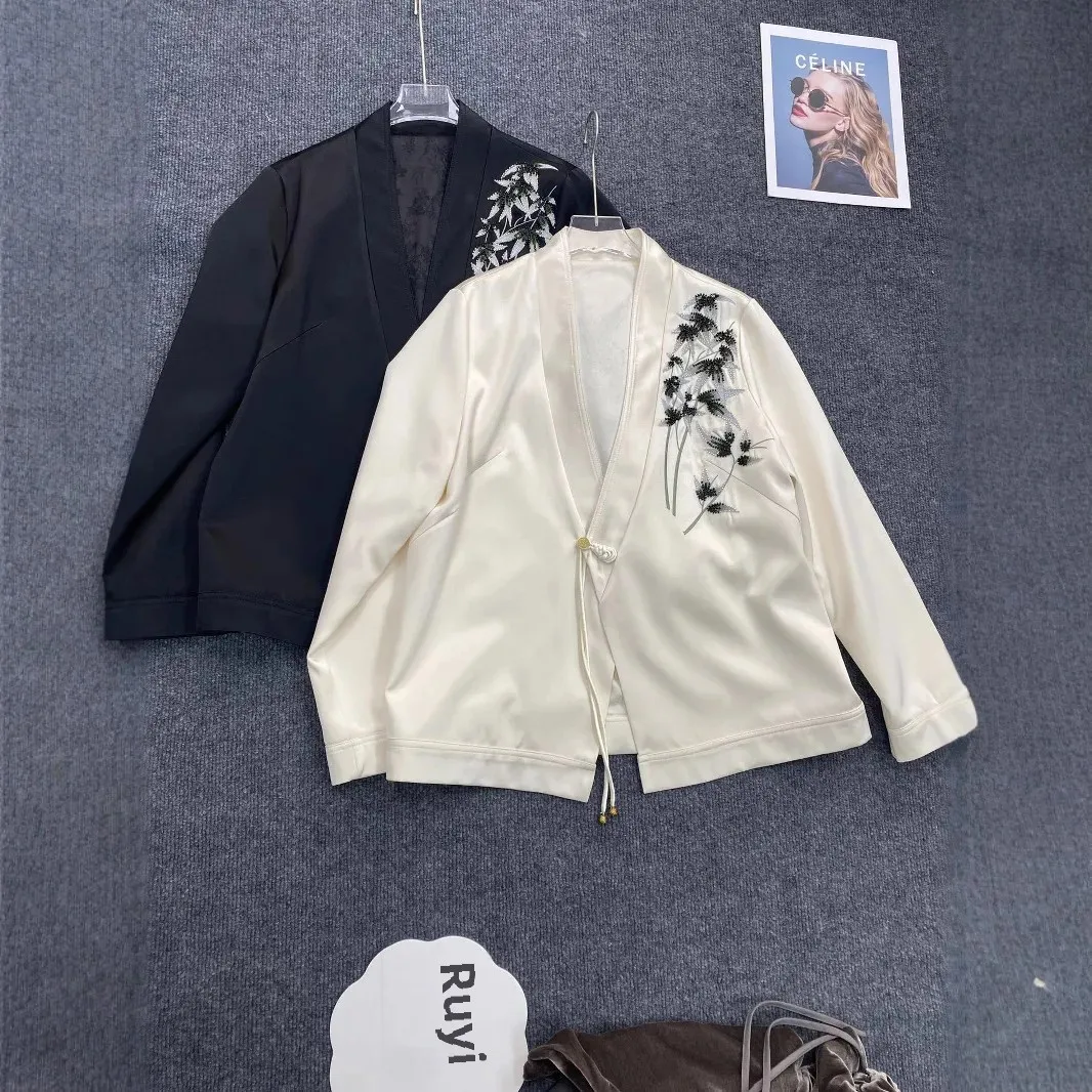 Elegant Two-Tone Acetate Embroidered Jacket V-Neck New Chinese Style Top Vintage Noble Atmosphere Spring Outerwear