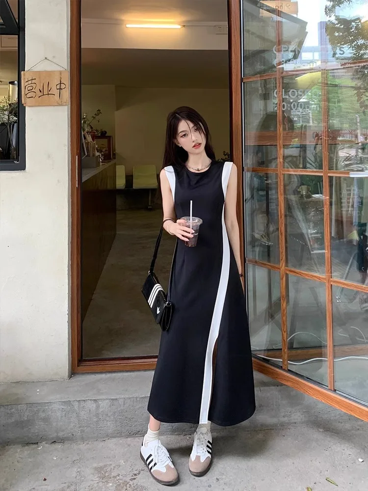 

Color Blocking Patchwork Vest Dress For Women'S Summer New Design, With A Split Sleeveless Waist And Slimming Long Skirt