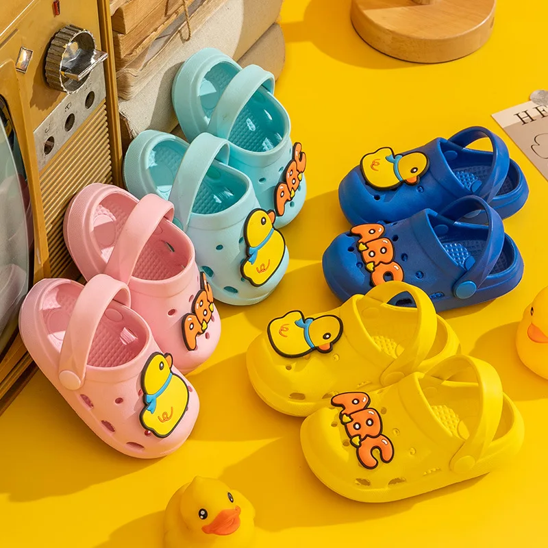 

Мюли и сабо для детей 0-5 лет, летние сандалии для маленьких мальчиков и девочек, Нескользящие, мягкие пляжные тапочки с надписью, детская садовая обувь, H14