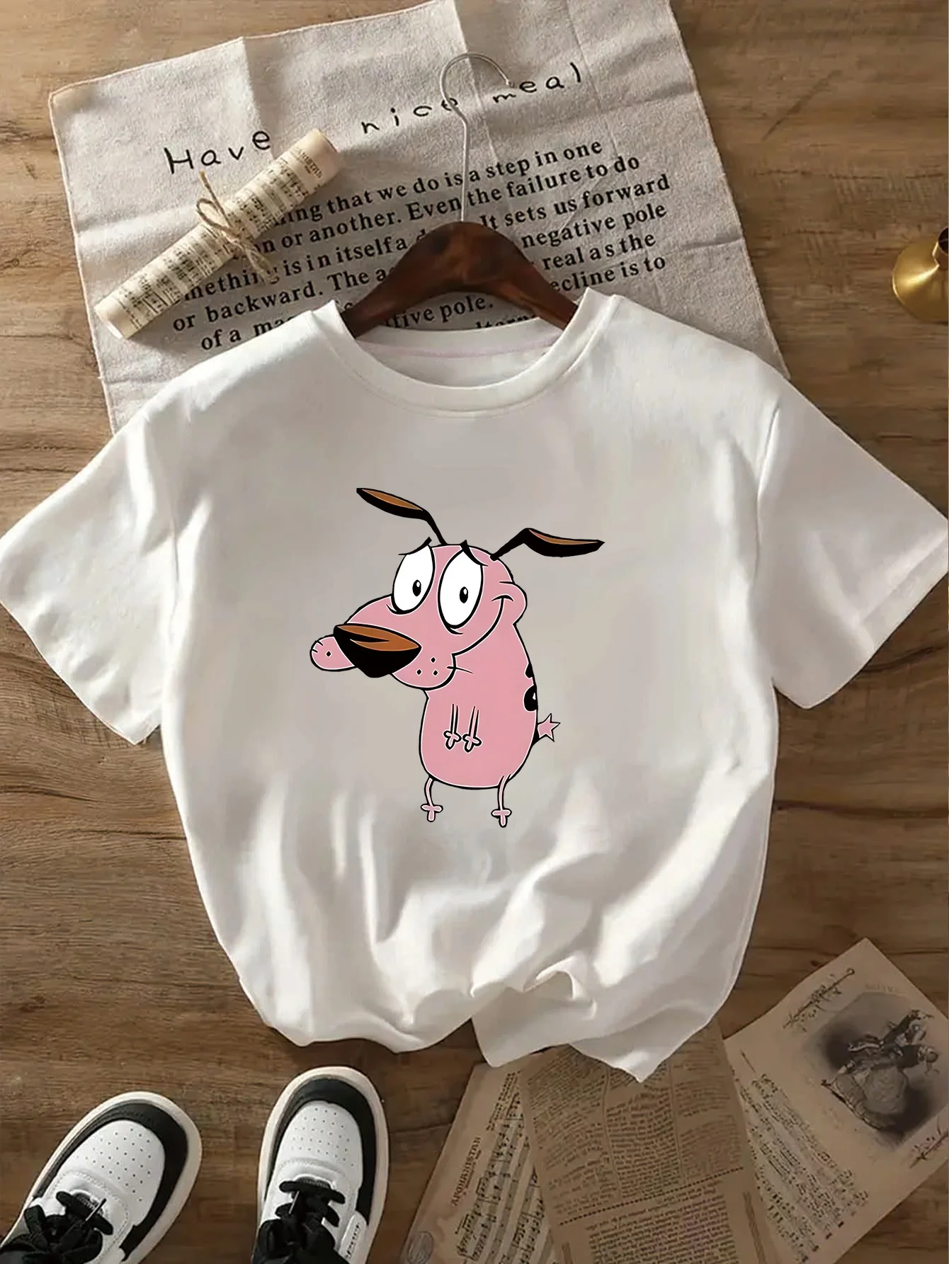 المرأة تي شيرت الشجاعة الجبناء الكلب الإبداعية المطبوعة الصيف المرأة جولة الرقبة قصيرة الأكمام رداء علوي غير رسمي التي شيرت الملابس