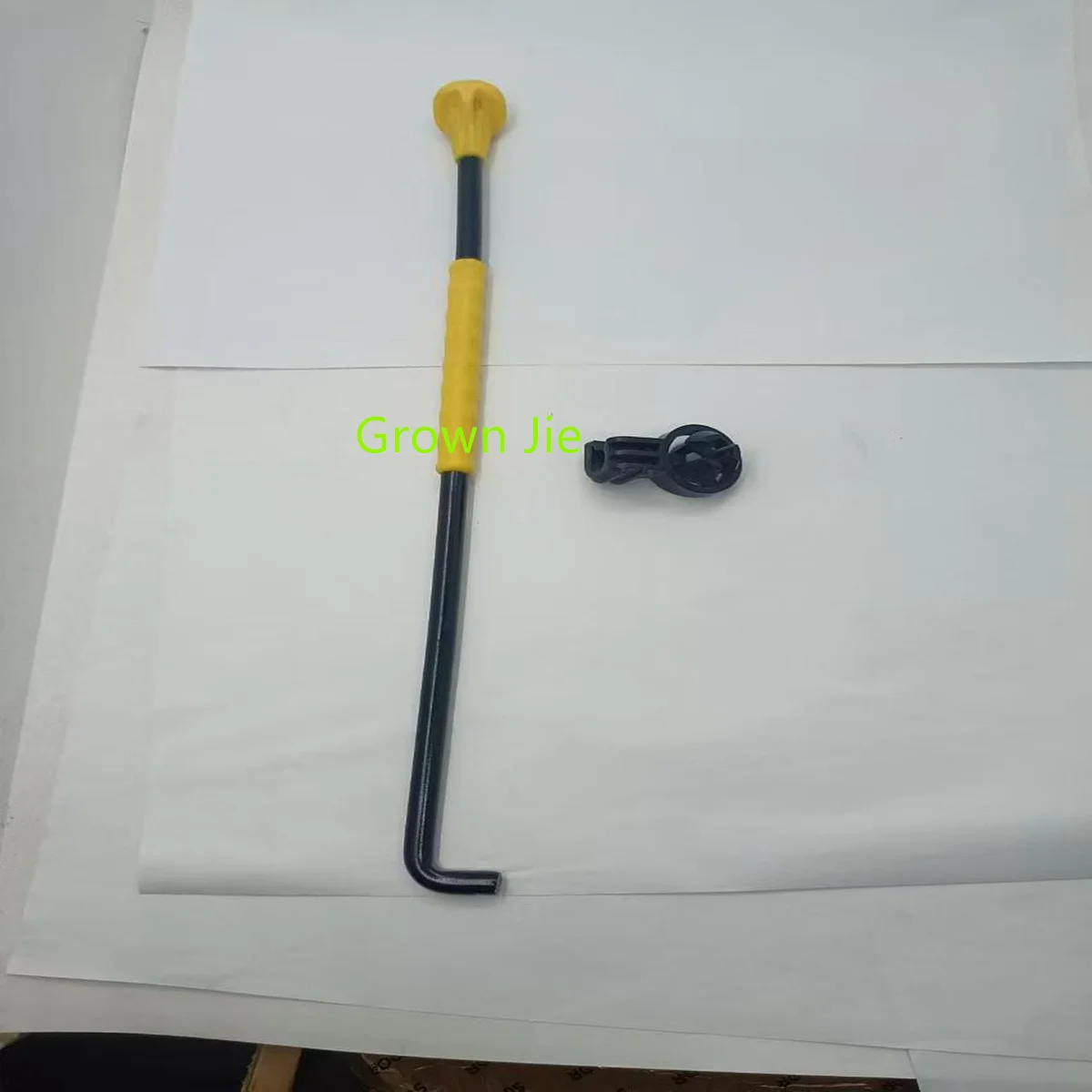V W Car Accessories Cover stay