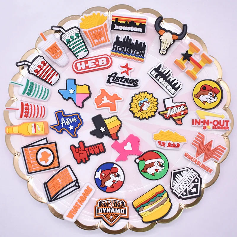 

33 Styles Cartoon PVC Craft Shoe Buckle Novelty Cute Shoes Charms Accessories Single Sale 1pcs Kids Party Boys Women X-mas Gifts