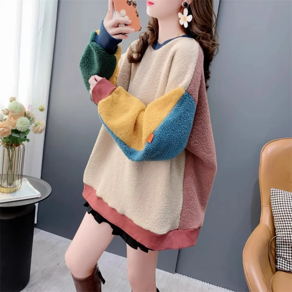 

Женский утепленный свитер с подкладкой из овечьей шерсти