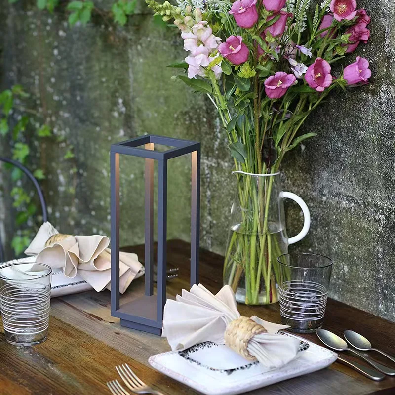 현대 유럽 디자인 호텔 장식 LED 테이블, 레베카 레스토랑 충전식 테이블 램프