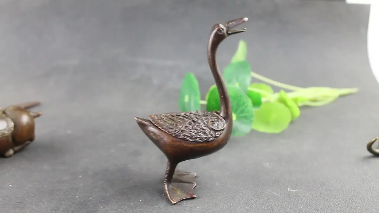 ■アンティーク 置物■ガチョウ■HANDMADE in ペルー■インテリア □アンティーク置物□ガチョウ□HANDMADE in ペルー□インテリア