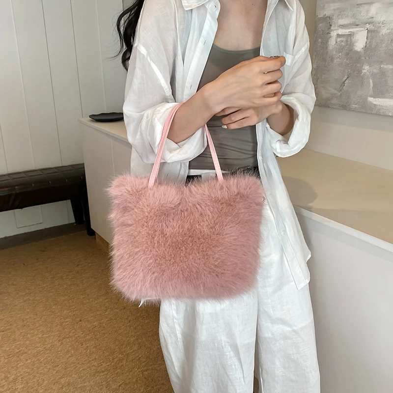 Luxury Faux Fur Ladies Square Shoulder Bags Winter Fluffy Female Crossbody Bag Soft Furry Plush Women's Small Handbags Purse