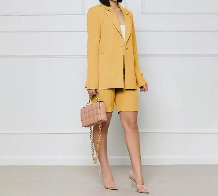 Рисунок 3 - Костюм с длинным рукавом