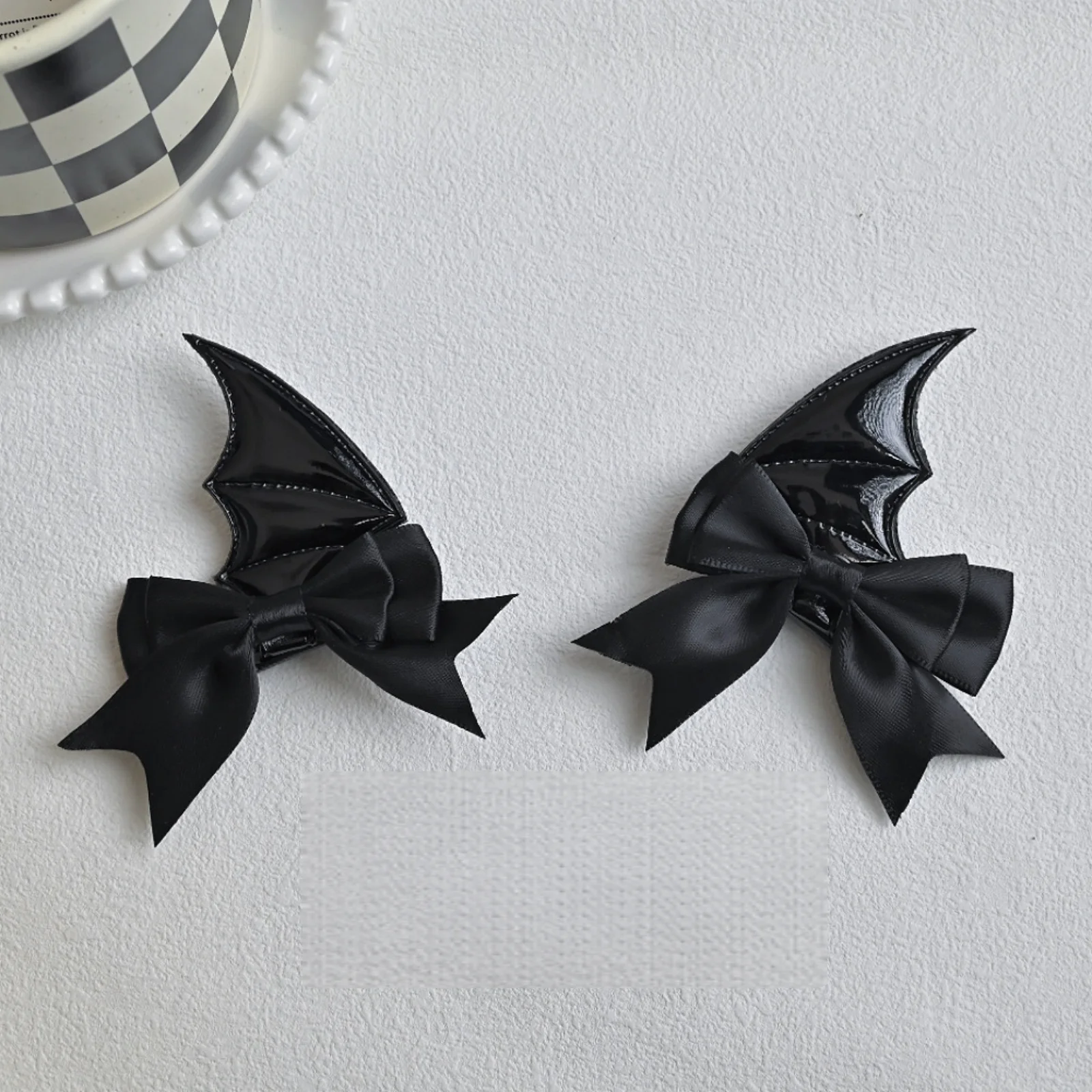 2PCS Halloween Devil Horn Bow Hair Clips, 4Pcs Black & Red Bat Wing Hairpins, Cute Cosplay Hair Accessories