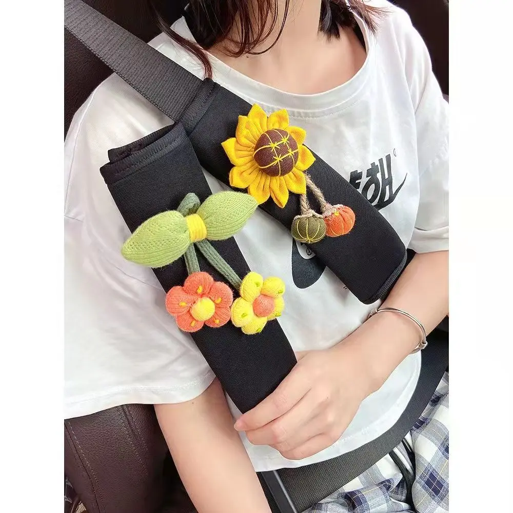 

Car Safety Belt Shoulder Pad Cute Flowers Car Lengthened Soft Plush Protective Cover for Ladies Car Accessories