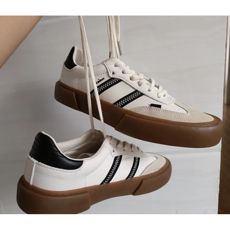 2023 Luxury Shoes for Woman Classic Sneakers Women Leather Low Cut Lace -up Casual Women Sneakers Plus Size 44 Couples shoes