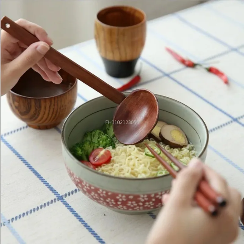 1Pcs Japanese Long Handle Ramen Spoons Wooden Tableware Home Tablespoons Cute Soup Ladle Hot Pot Skimmer New Kitchen Utensils