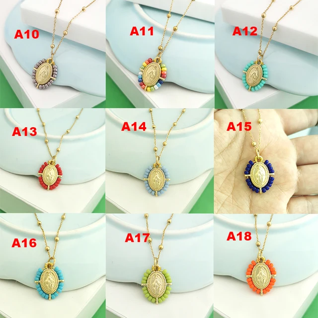 Collier ras du cou pour femme avec pendentif Vierge Marie, chaîne en acier inoxydable couleur or, perles de rocaille, style bohème blanc, noir, rose