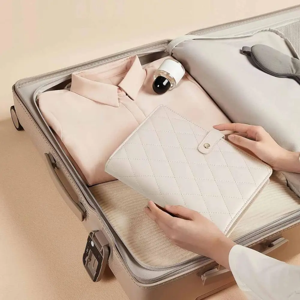 High Quality Transparent Jewelry Storage Book Velvet with Zipper Necklace Binder Storage Book Luxury PU Leather Clear Pockets