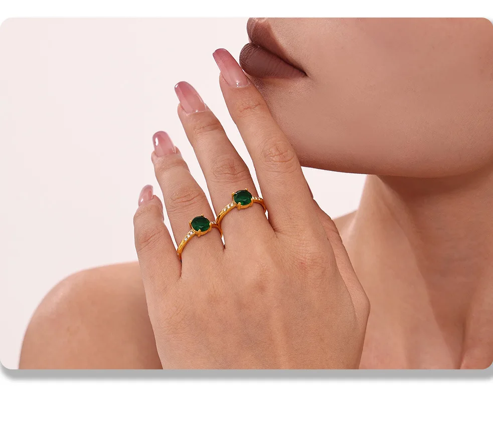 Runder Rot-Grüner Zirkonia-Ring für Damen, Edelstahl Vergoldet, Modischer Paar-Fingerring, Wasserfester Hochzeitsschmuck, Geschenk – Detail 5