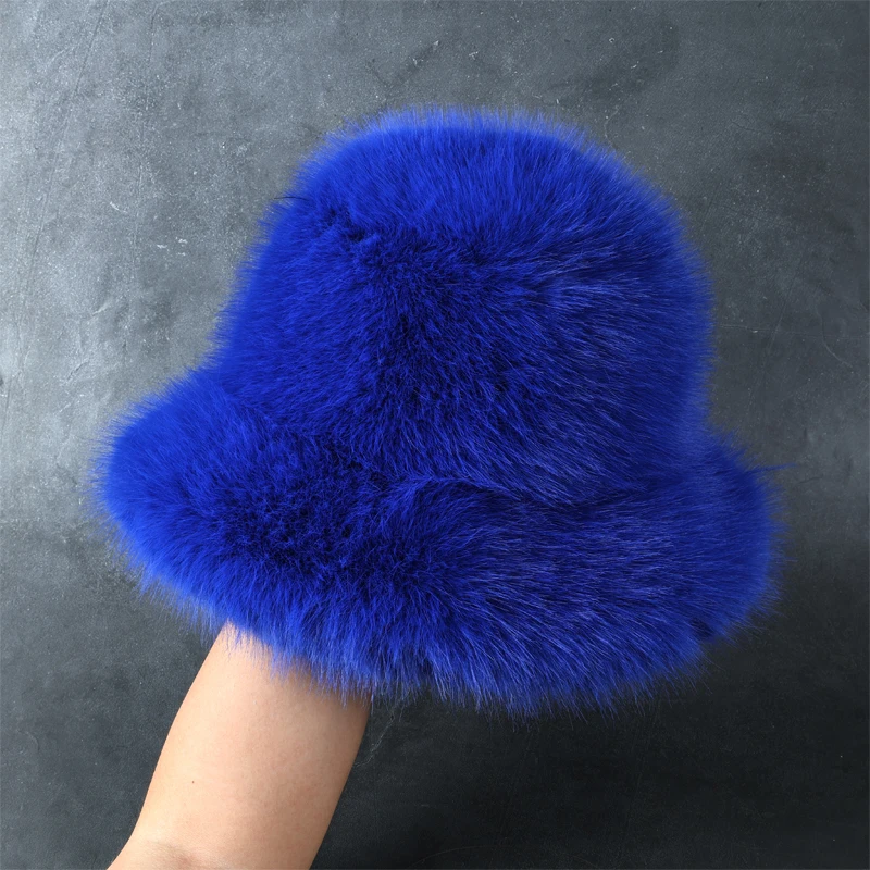 ROYAL BLUE