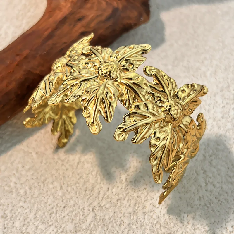 New Retro Stainless Steel Wide Cuff Bangle for Women Gold Color Daisy Lily Ginkgo Leaf Opening Bracelet Femme Aesthetic Jewelry