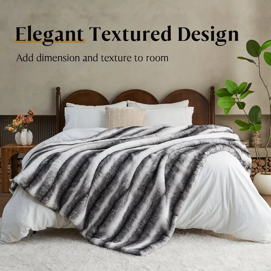Luxury Faux Fur Blanket Soft Warm Plush Blankets for Couch Sofa Bed Fluffy Thick Throws for Bedroom Office Living Room Decorati