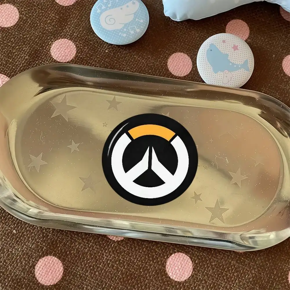 Handmade Overwatch Button Pin Brooch - Cartoon Badge