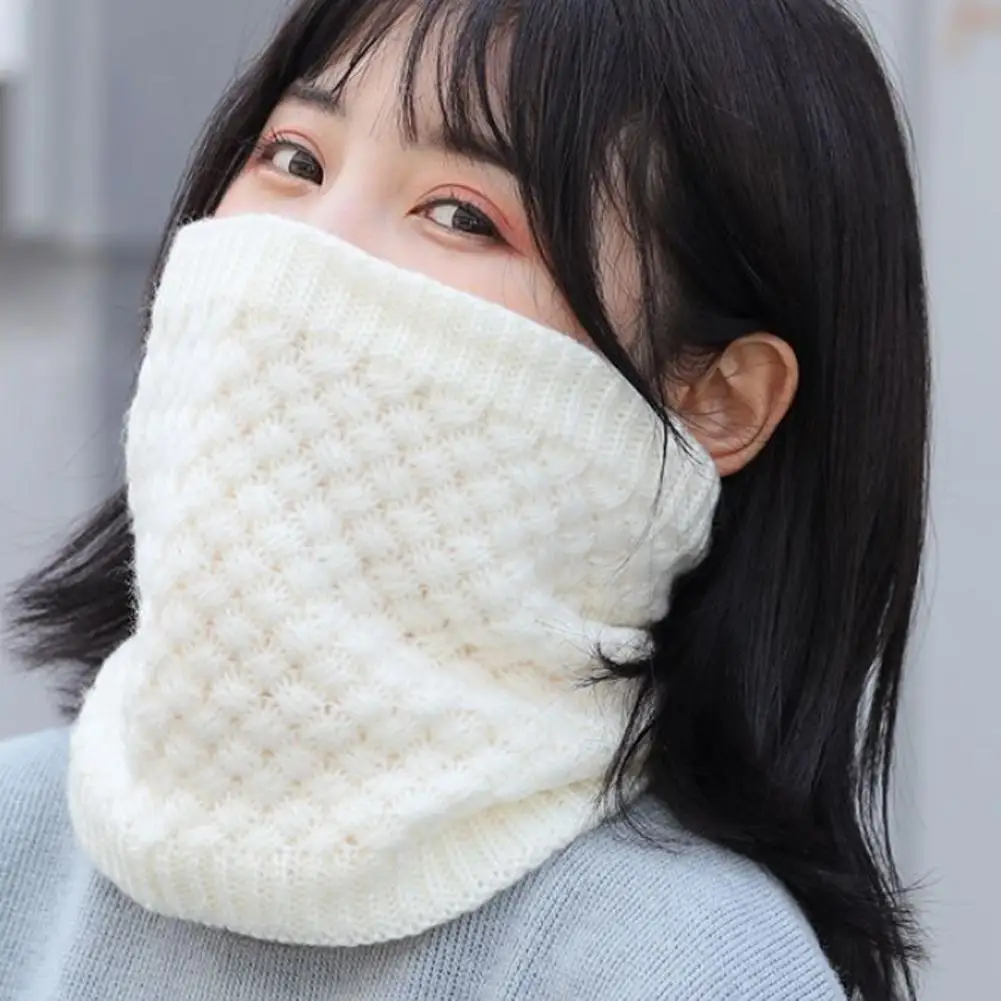 Рисунок 2 - Зимний шарф для женщин