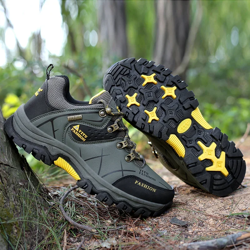 Shoes for Men 2023 New Men Sneakers Leather Waterproof Mountaineering Camping Hiking Shoes Thick Sole Comfortable Running Shoes