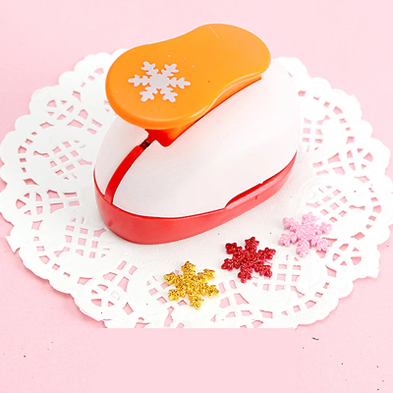 15mm-75mm Snowflake Shape Craft Punch Scrapbook Paper Cutting Hole Foam School Manual DIY Hole Punches