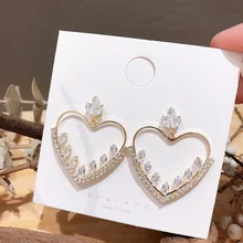 

2022 New Luxury Rhinestone Love Earrings Ladies Fashion Crystal Korean Earrings Personalized Party Banquet Wedding Jewelry Gifts