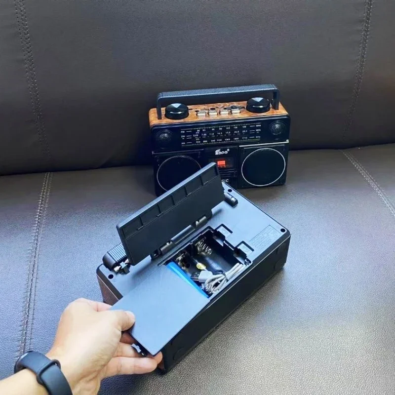 Portable Retro Bluetooth Boombox Solar Charging Multifunctional Outdoor Stereo Mobile Player Built-in Speakers FM/AM/SW Radio