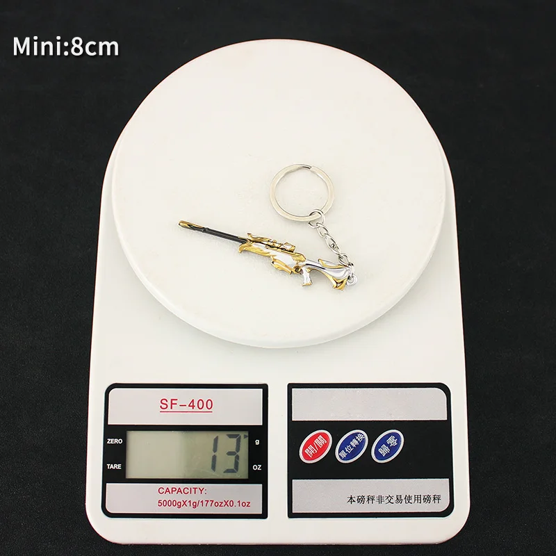 Game Keychains Game Knife Sword Keychain Cosplay Toy Cosplay Prop Valorant Game Peripheral Keychain Melee Reaver 9cm Mini Metal Knife Model Key Ring Karambit Arant Gun Toys for Boys Holiday Gift