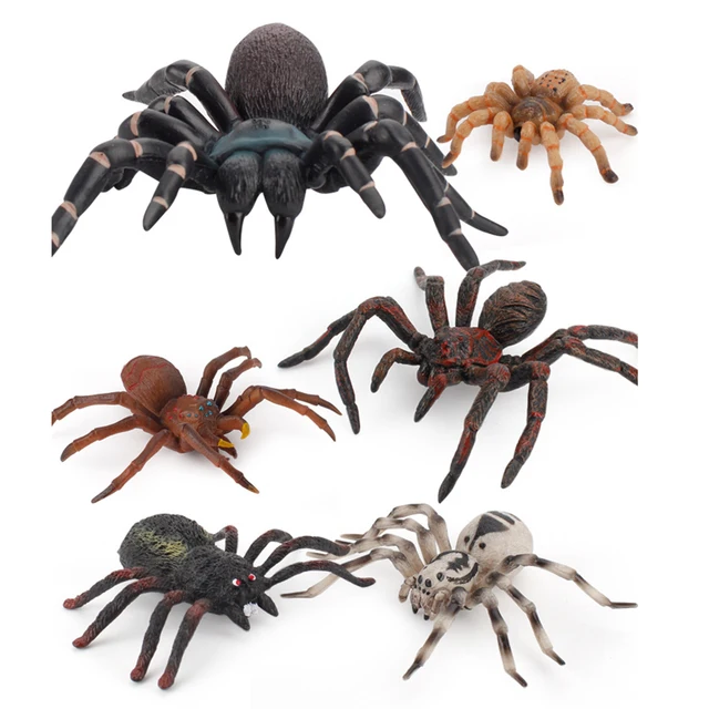현실적인 타란툴라 피규어로 야생 동물 세계의 매력에 빠져보세요