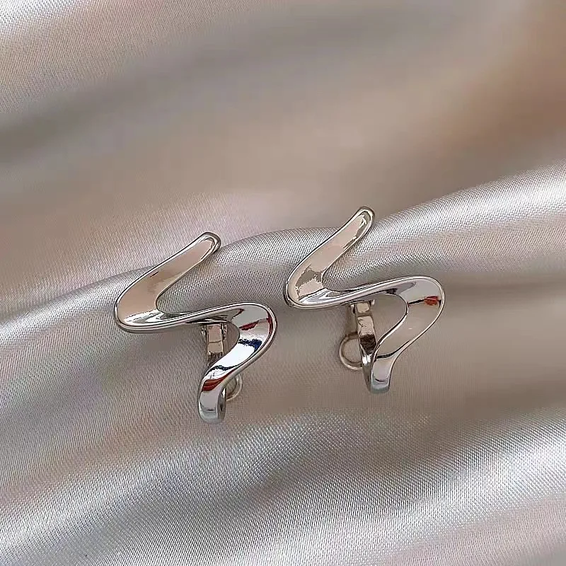 Punk Unregelmäßige Notizen Baumeln Ohrringe für Frauen Übertreiben Twist Metall Stil Persönlichkeit Punk Ohr Zubehör Mode Schmuck – Detail 18
