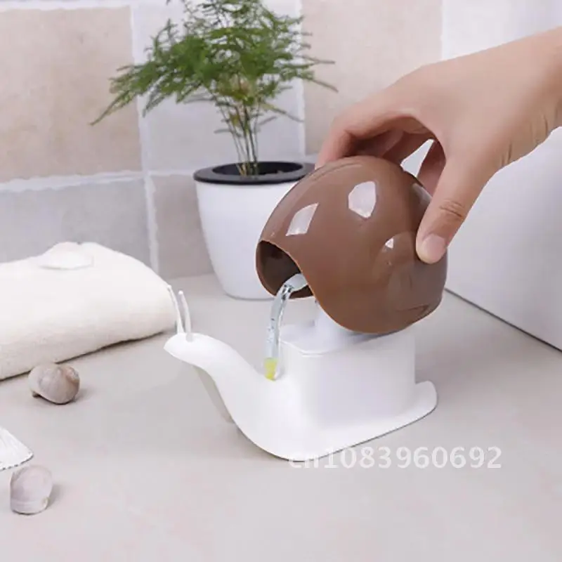 

Portable Cartoon Snail Shape Liquid Soap Dispenser Bottles Shower Shampoo Storage Box Bathroom Accessories