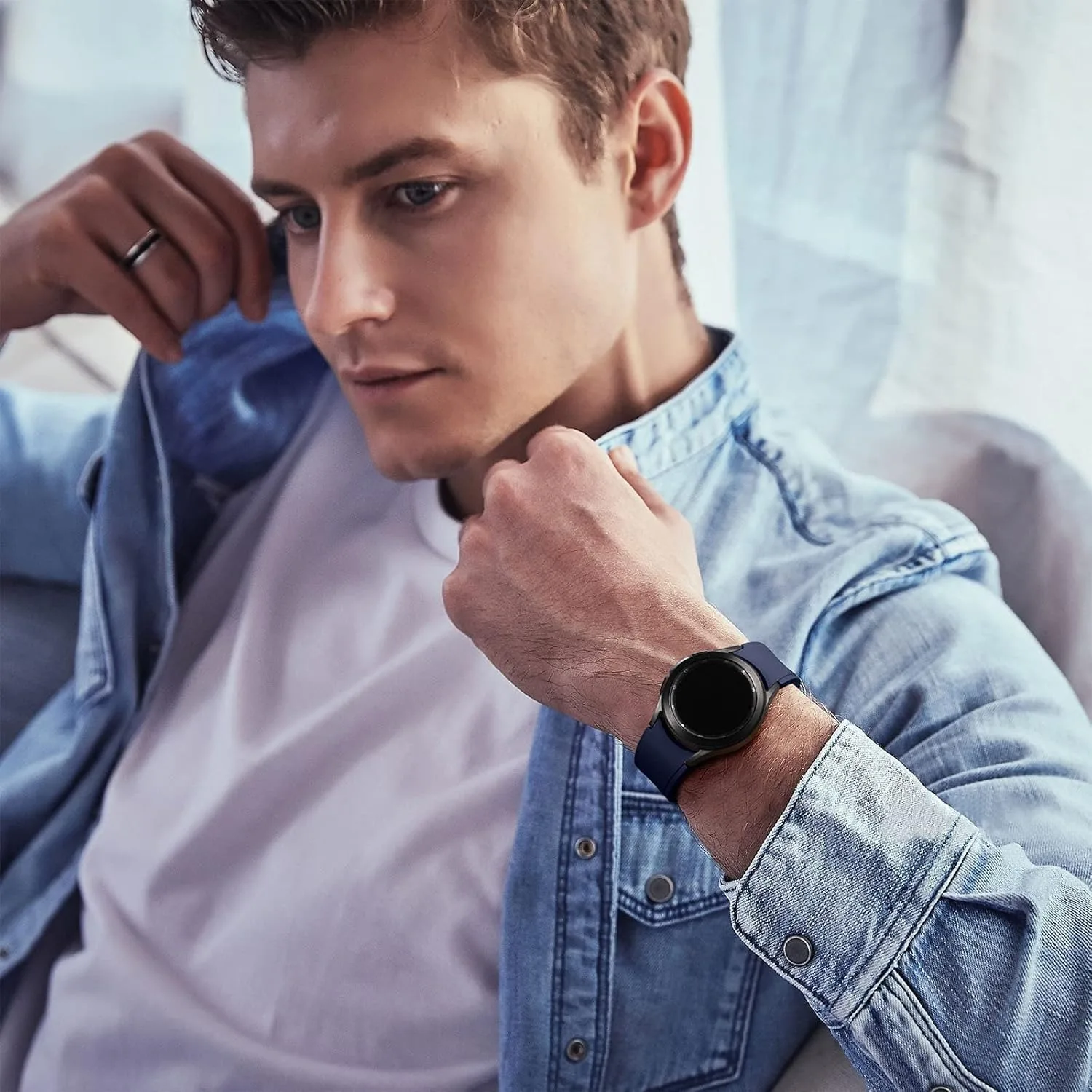 Soft Silicone Sport Band - Versatile and Stylish Strap