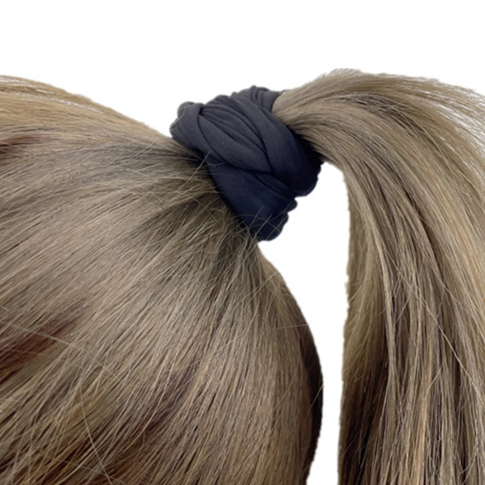 Рисунок 6 - Спортивная сумка-кошелек с ремешком