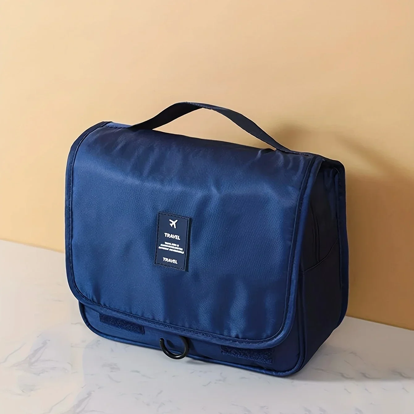 Capacity Dry Wet Separation Handheld Storage Bag Washable Bag Large Travel Multi Functional Hanging Makeup Bag with Hanging