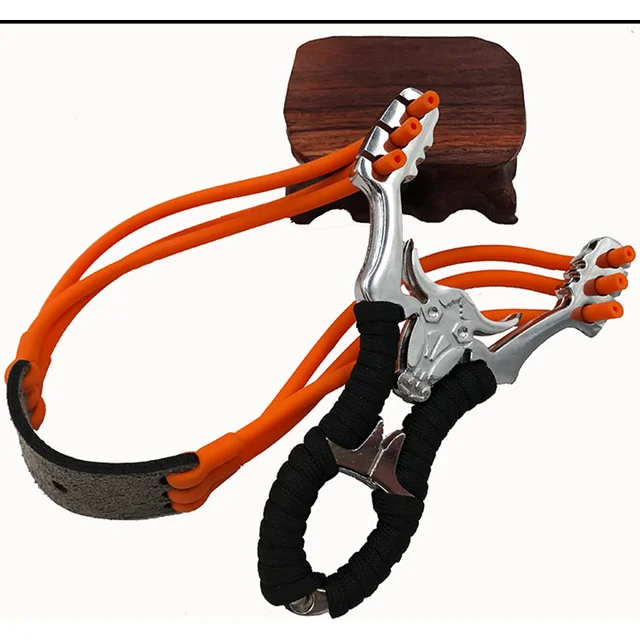 2021 High Quality Alloy Bull Head Slingshot Powerful Rubber Hunting Catapult Outdoor Shooting Sports Competitive Children's Toy 1